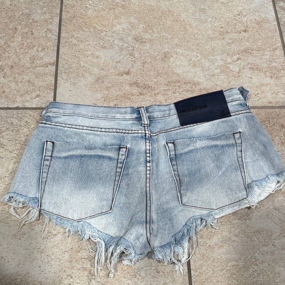 One Teaspoon Women Shorts Size 27 - Picture 6 of 7